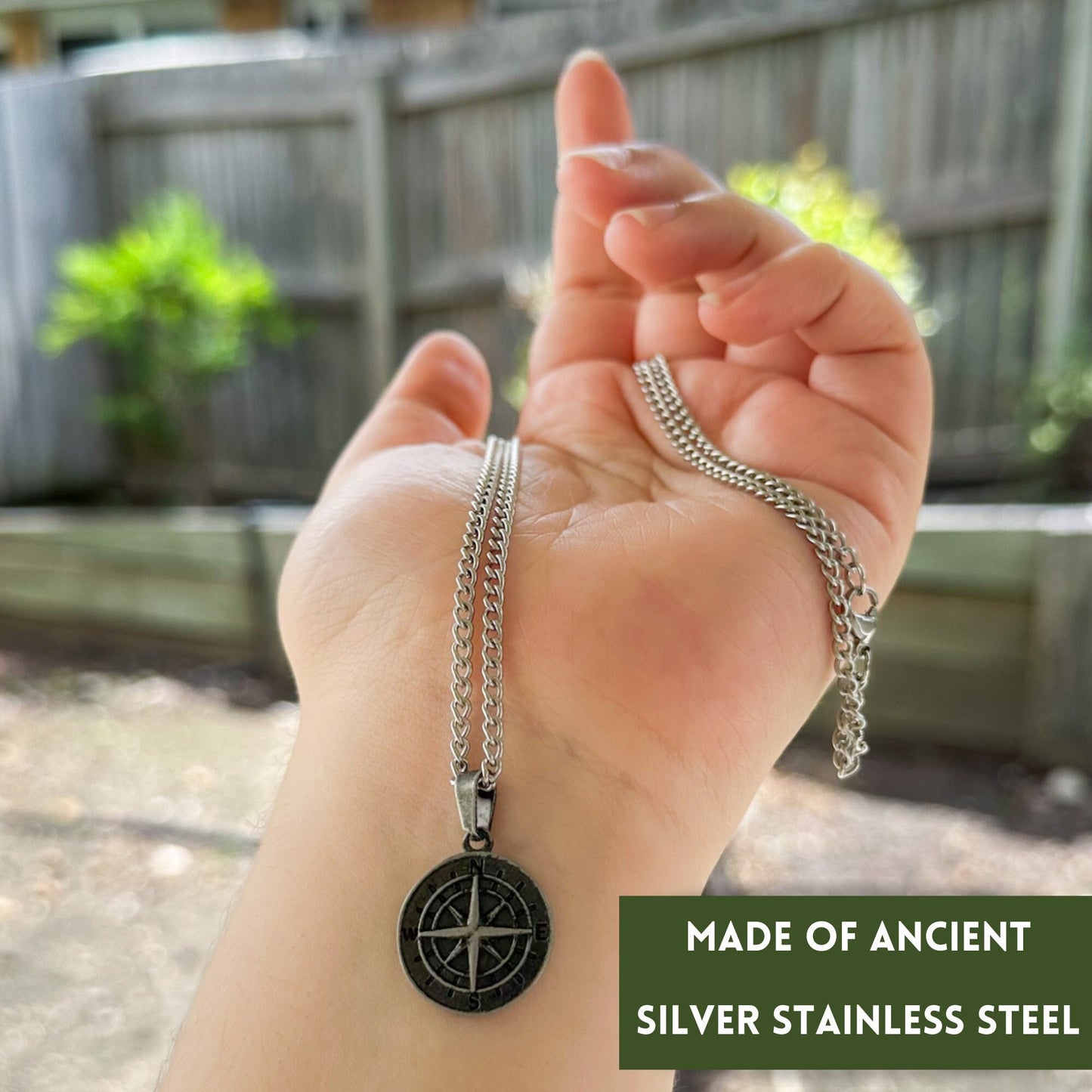 World’s Best Mama Compass Necklace, Rainbow World’s Best Nan Engraved Necklace, Personalized Mother’s Day Gift, Meaningful Gifts For Mom