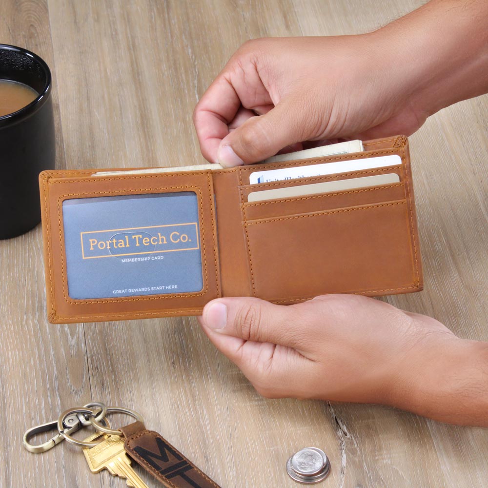[Almost Sold Out] Personalized Leather Wallet Gift for Her