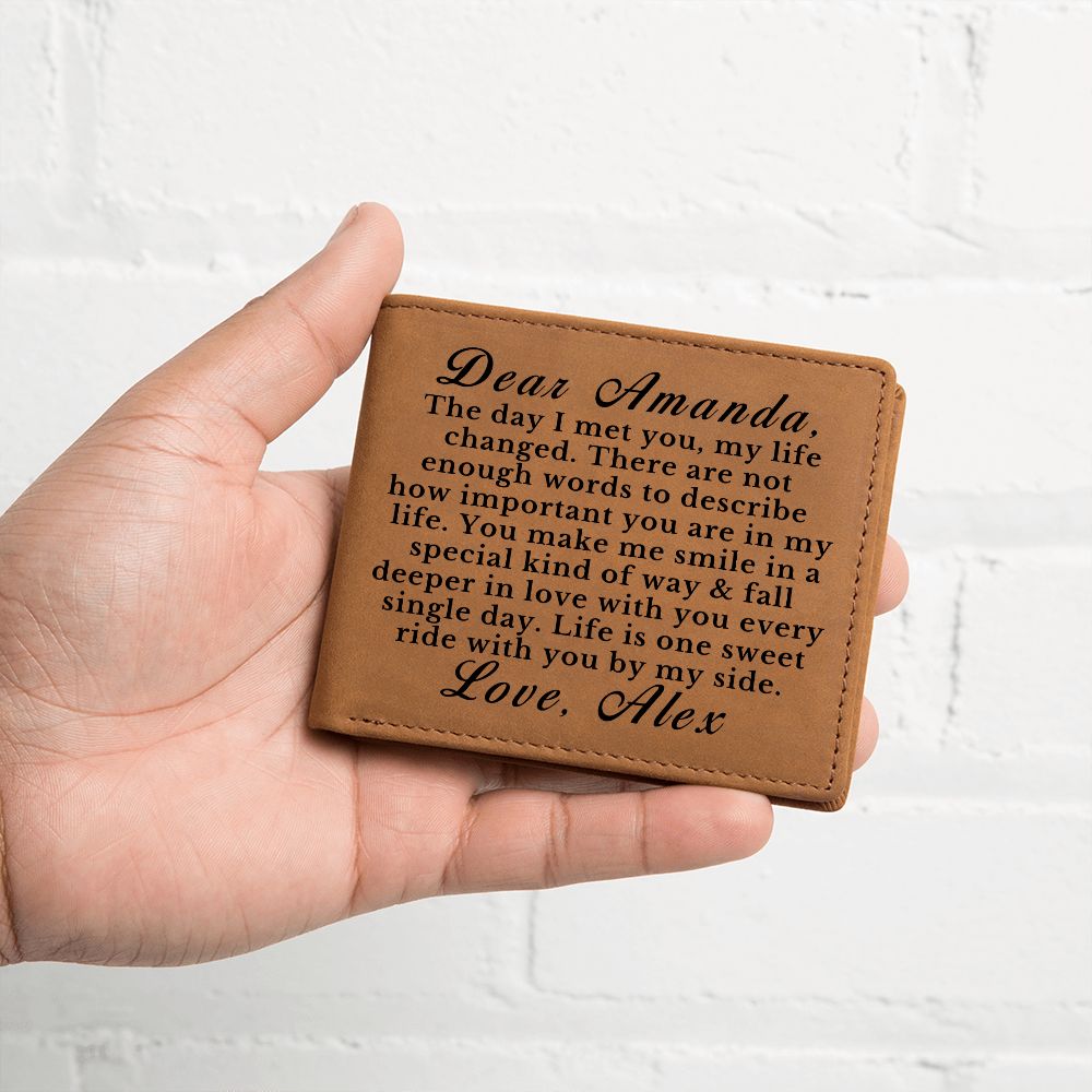 [Almost Sold Out] Personalized Leather Wallet Gift for Girl From Loved Ones