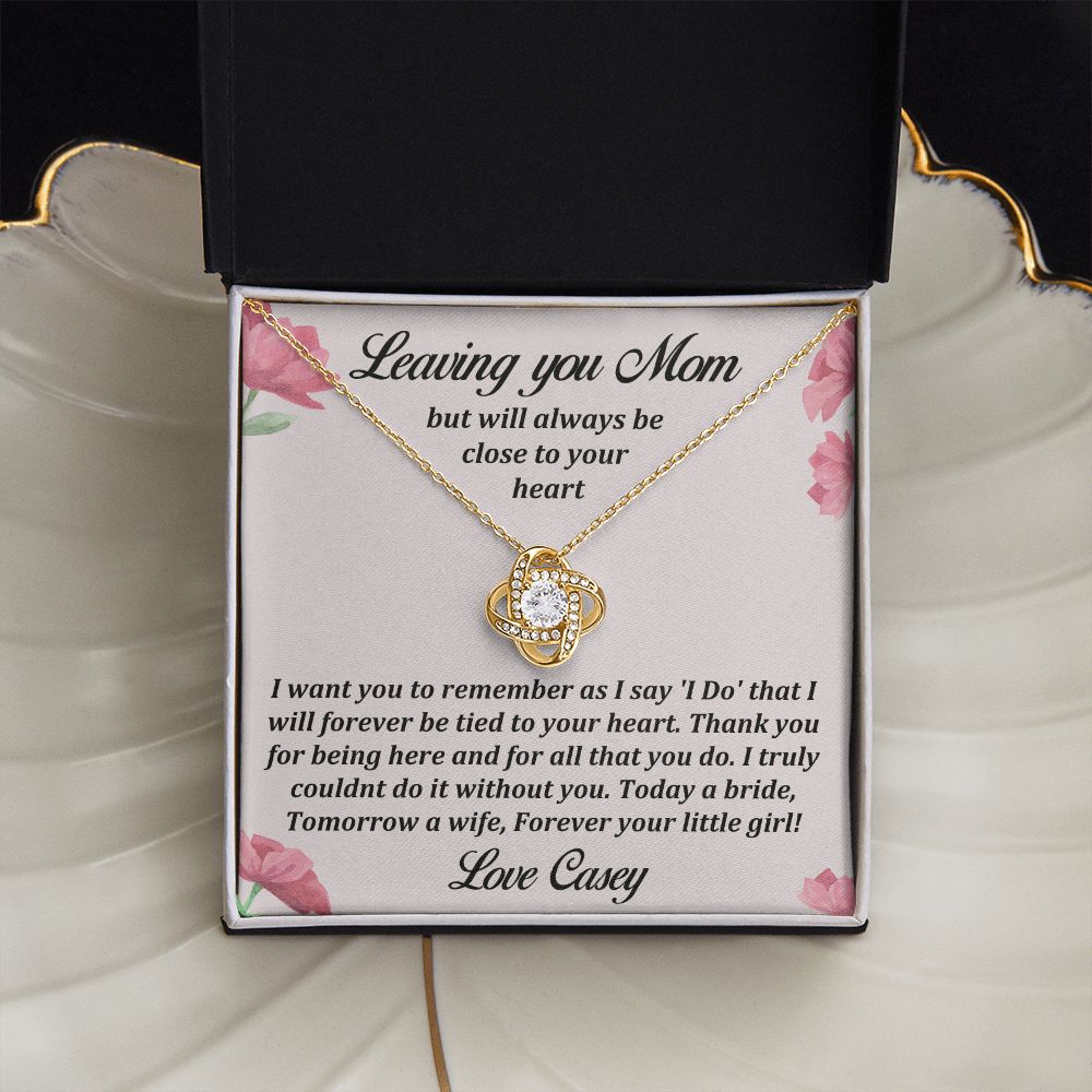 [Almost Sold Out] Personalized Mother of the Bride - 18k Gold Love Knot Necklace