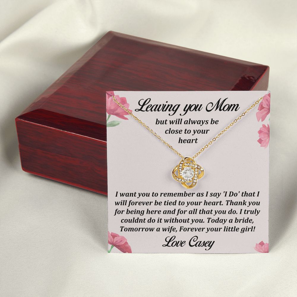 [Almost Sold Out] Personalized Mother of the Bride - 18k Gold Love Knot Necklace