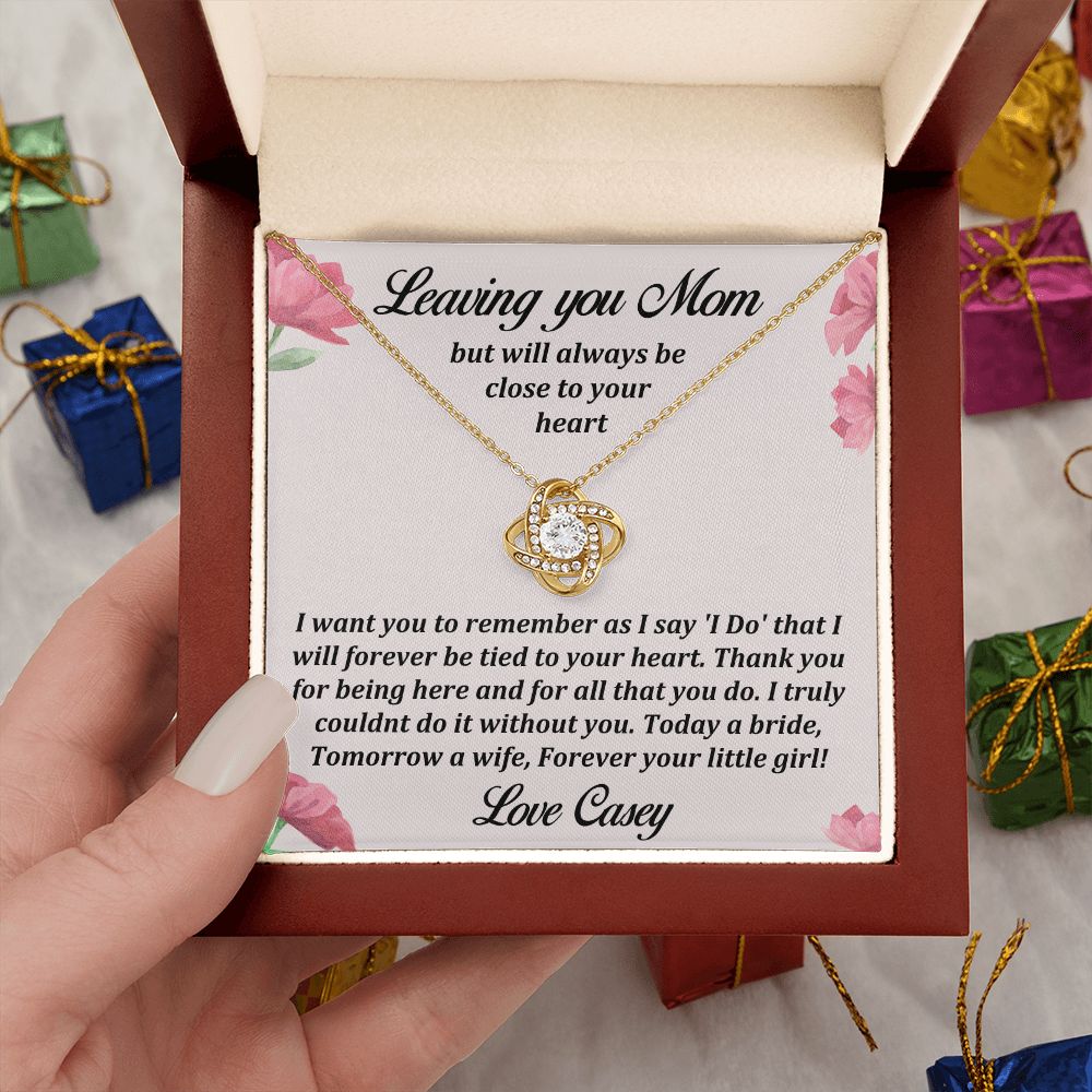 [Almost Sold Out] Personalized Mother of the Bride - 18k Gold Love Knot Necklace