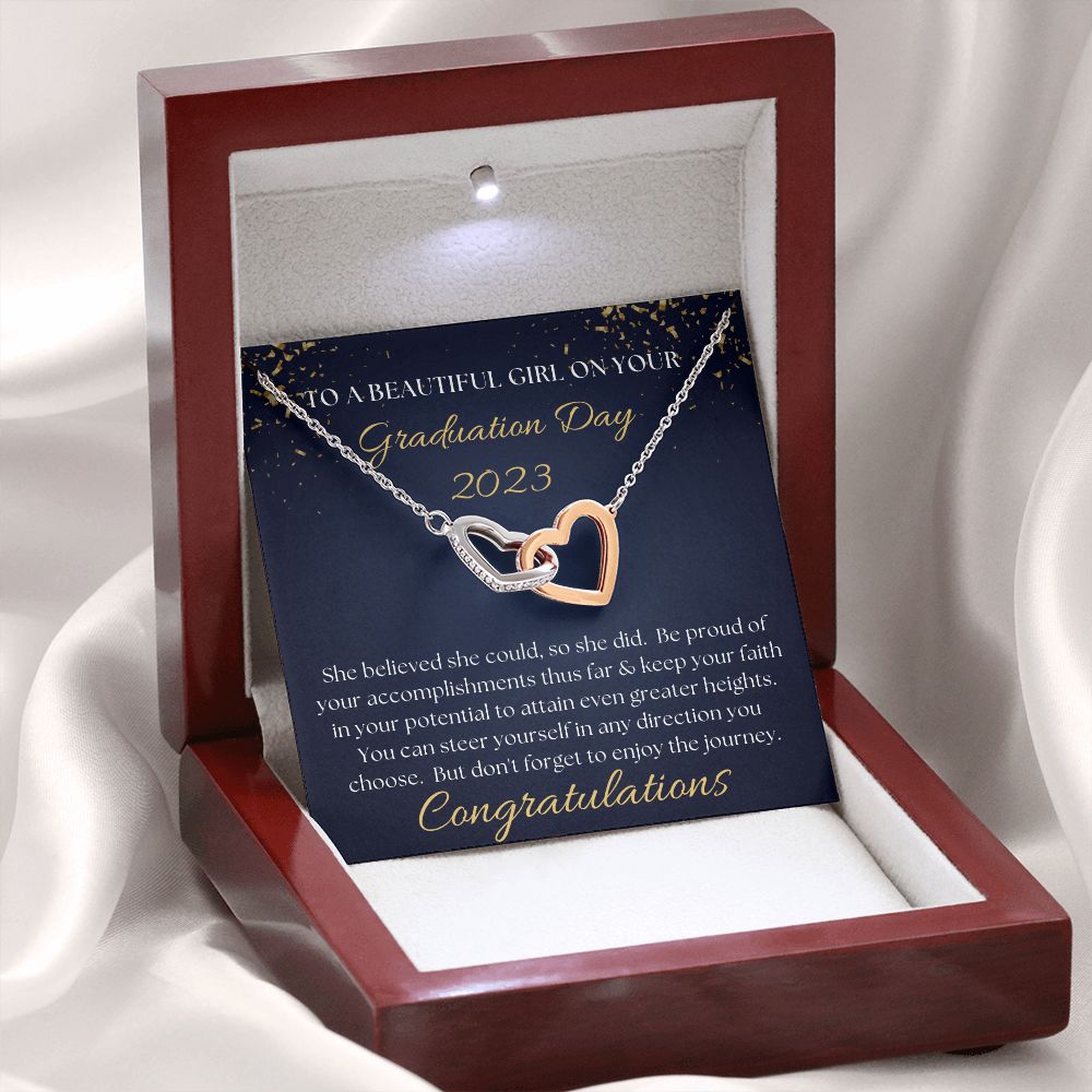 [Almost Sold Out] Congratulations on your Graduation Day - Interlocking Hearts Necklace