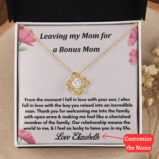 [Almost Sold Out] Bonus Mom - Gold Love Knot Necklace