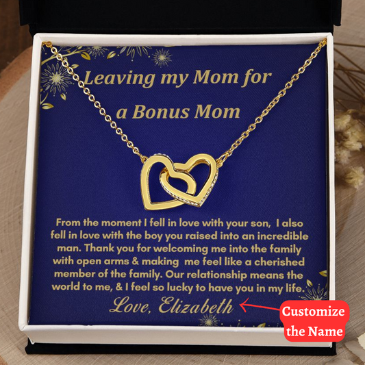 [Almost Sold Out] Bonus Mom Gift - 18k Gold Interlocking Hearts Necklace